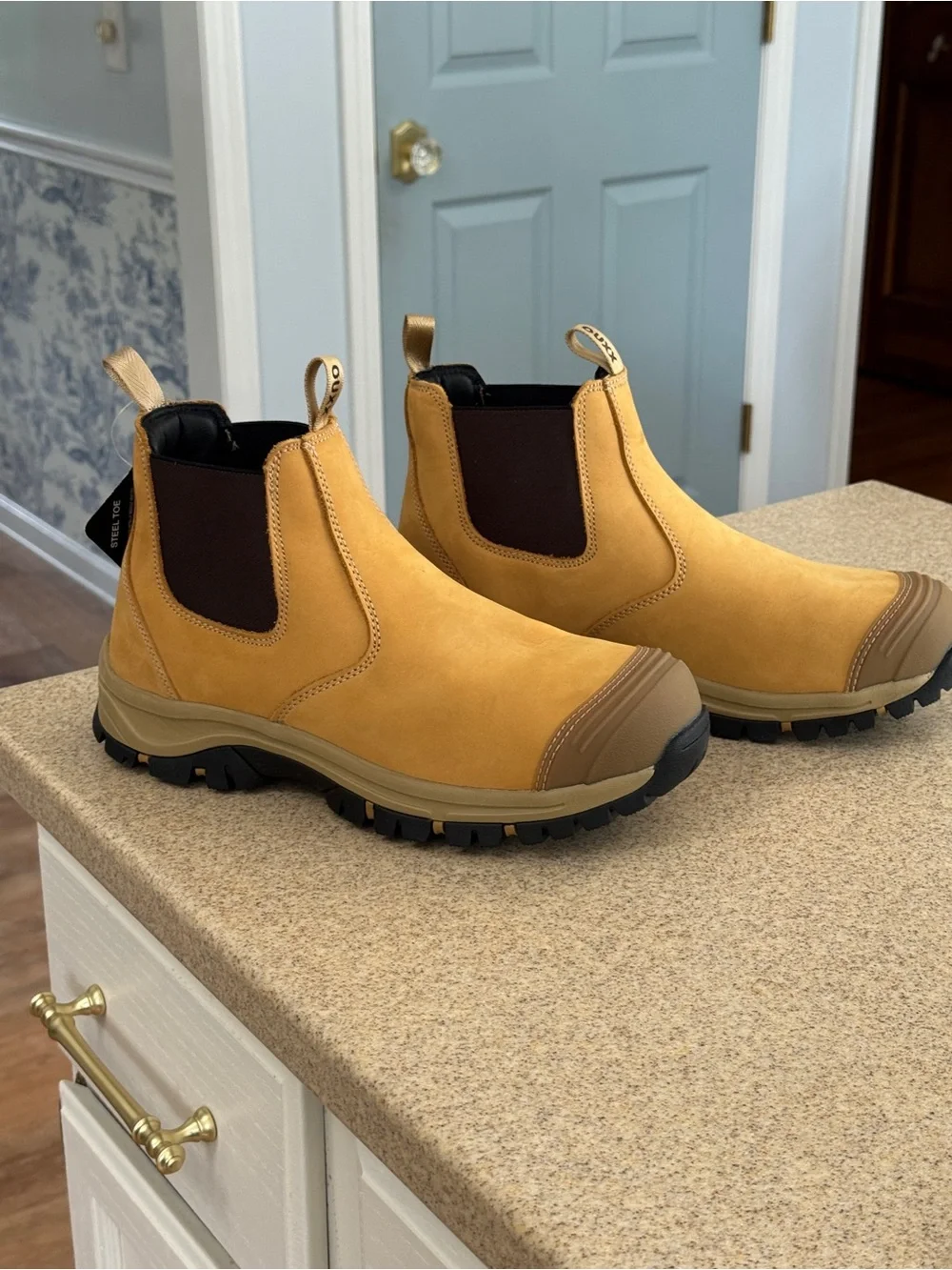 Ouxx Men’s Steel Toe Oil Slip Resistant Pull On Work Boots 11.5 Chelsea Nubuck